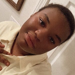 Meet your Posher, Coral